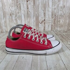 Converse Chuck Taylor All Star Low Top Red Canvas Sneakers Womens‎ Size 6